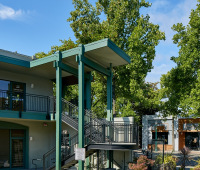 1616 N Main
